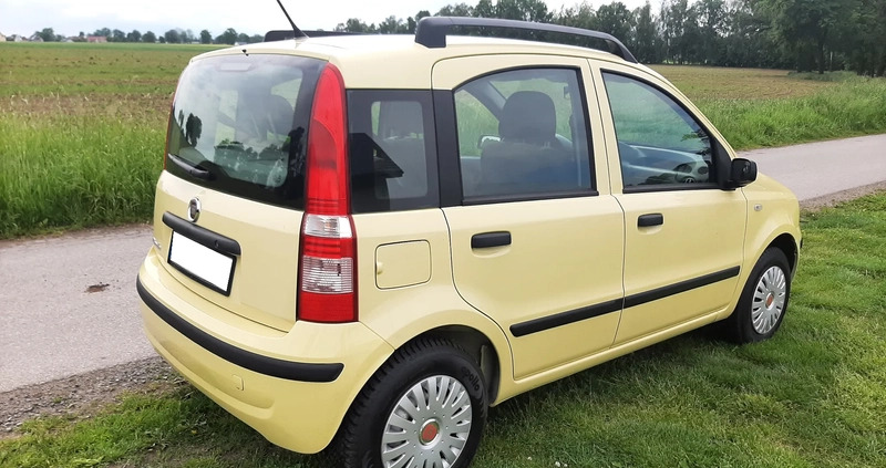 Fiat Panda cena 13300 przebieg: 123000, rok produkcji 2009 z Zwoleń małe 326